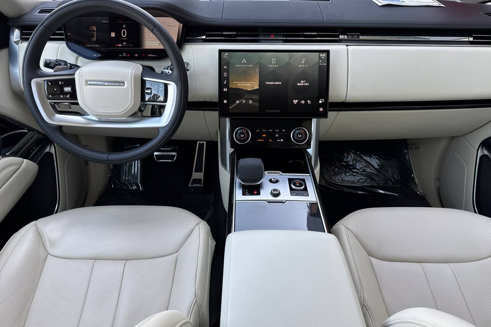 Certified 2023 Land Rover Range Rover SE AWD/4WD image 14