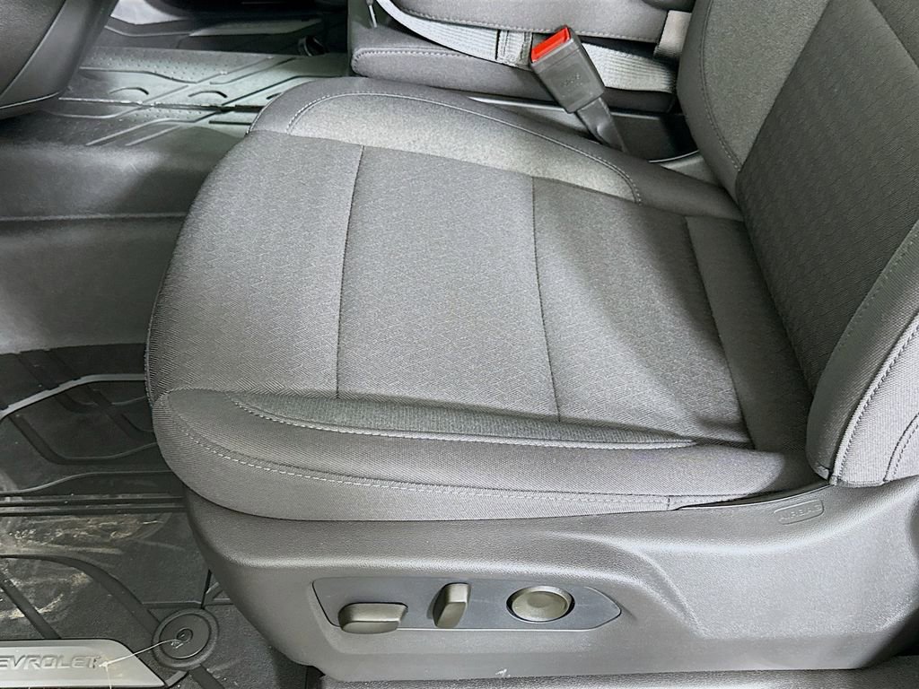 New 2026 Chevrolet Silverado 1500 Custom w/ Turbomax Blackout Package image 18