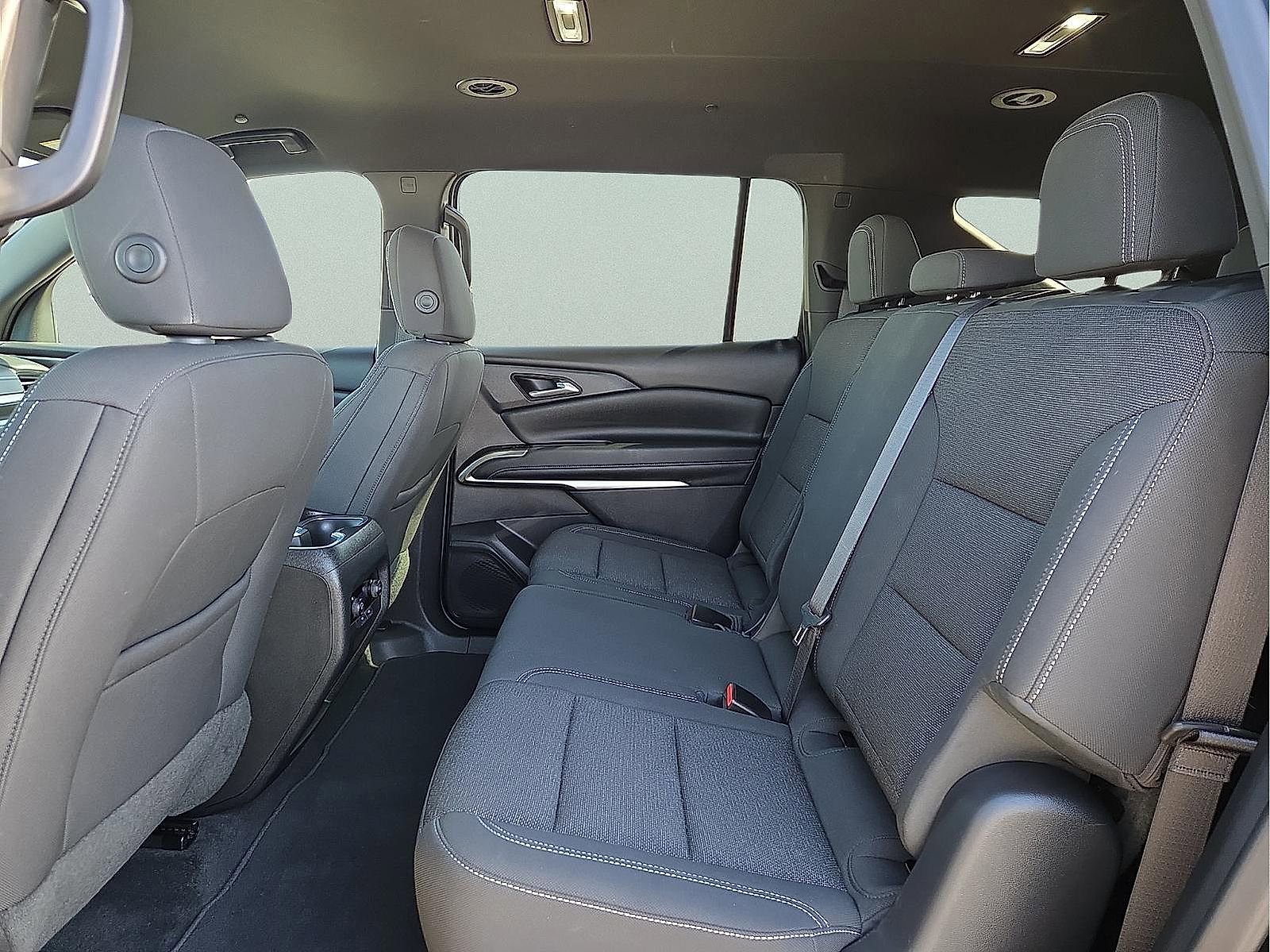 Certified 2024 Chevrolet Traverse LS FWD image 11