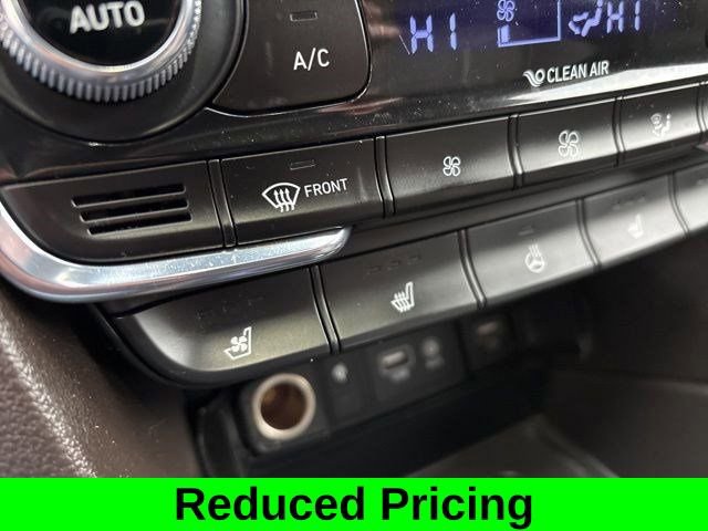 Used 2019 Hyundai Santa Fe AWD image 23