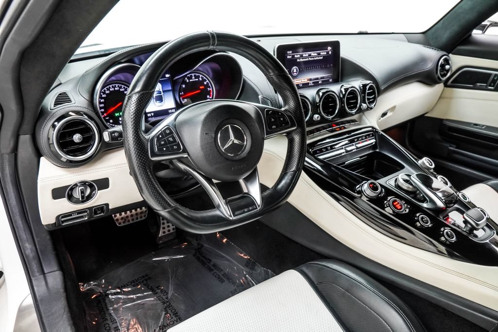 Used 2018 Mercedes-Benz AMG GT Roadster image 17