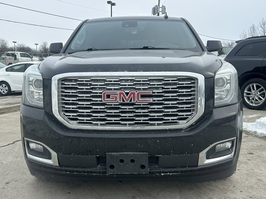 Used 2020 GMC Yukon Denali image 3