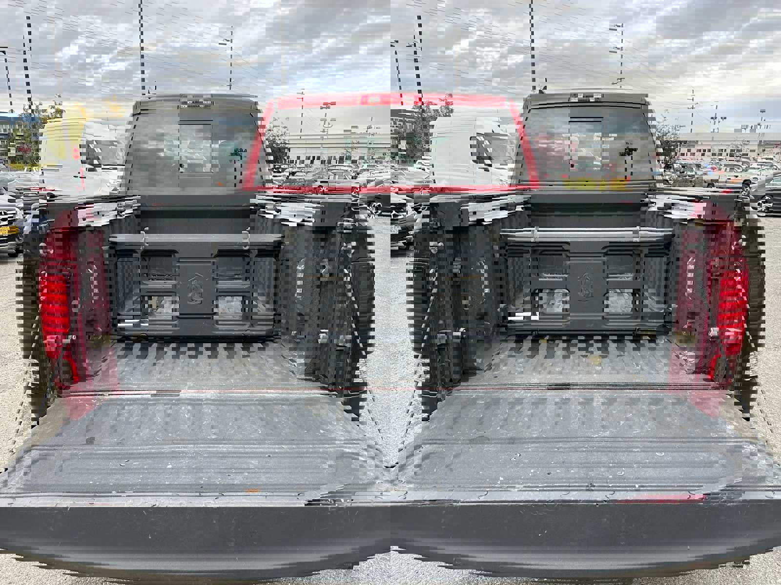 Used 2018 RAM 1500 Limited image 12