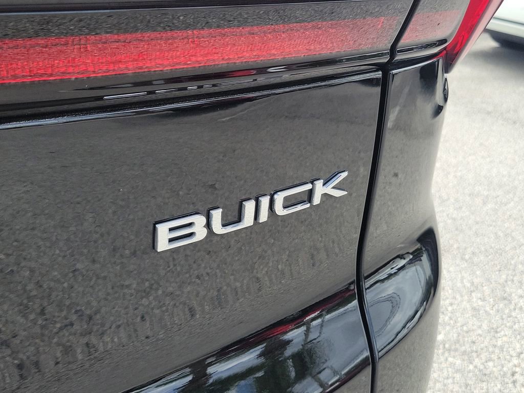 Used 2025 Buick Enclave Sport Touring FWD image 8