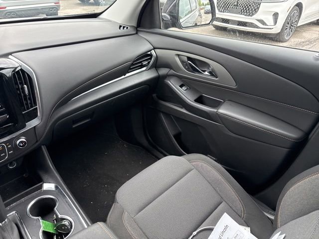 Used 2020 Chevrolet Traverse LS FWD image 18