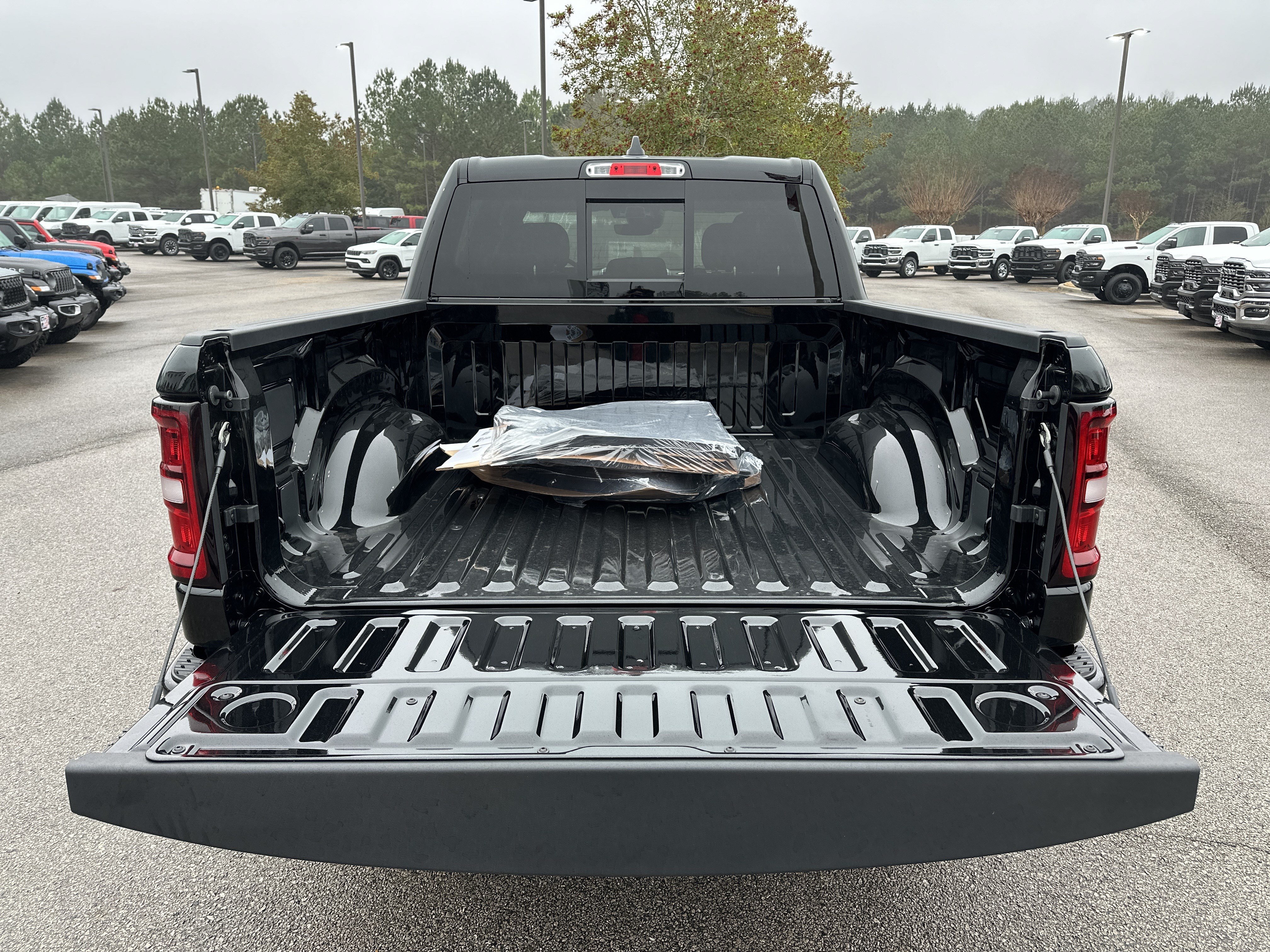 New 2026 RAM 1500 Big Horn AWD/4WD image 19
