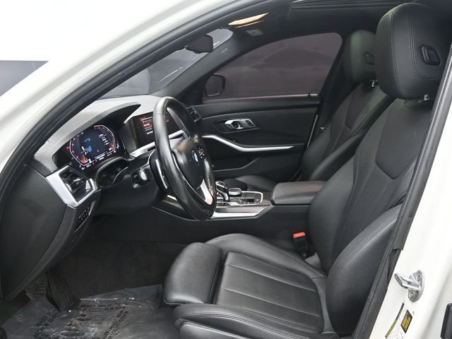 Used 2020 BMW 330i Sedan w/ Convenience Package RWD image 12