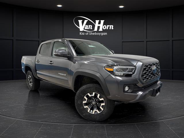 Used 2022 Toyota Tacoma TRD Off-Road AWD/4WD image 1