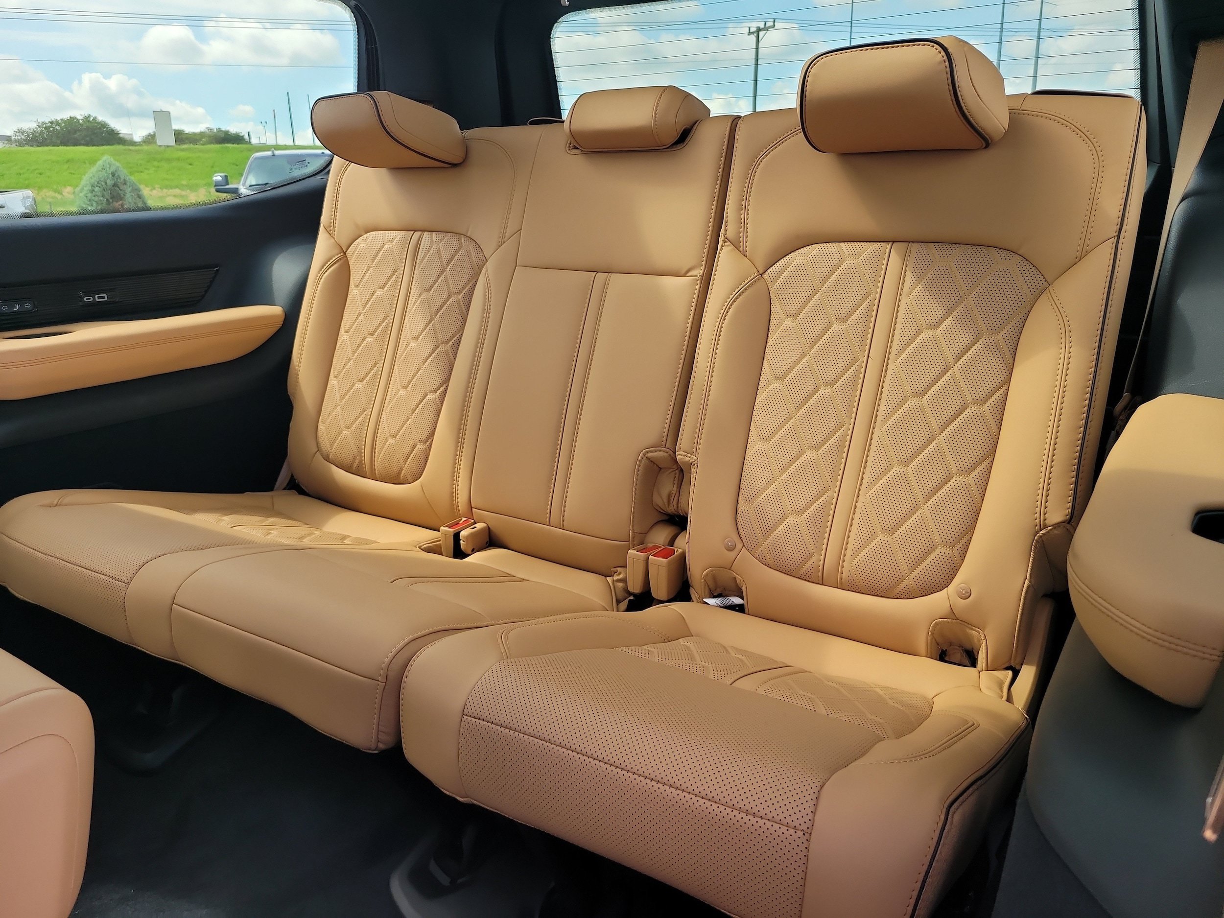 New 2026 Jeep Grand Wagoneer Summit AWD/4WD image 12