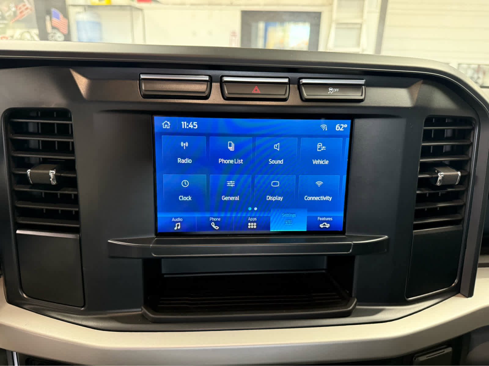 Used 2024 Ford F250 XL w/ XL Chrome Package image 17