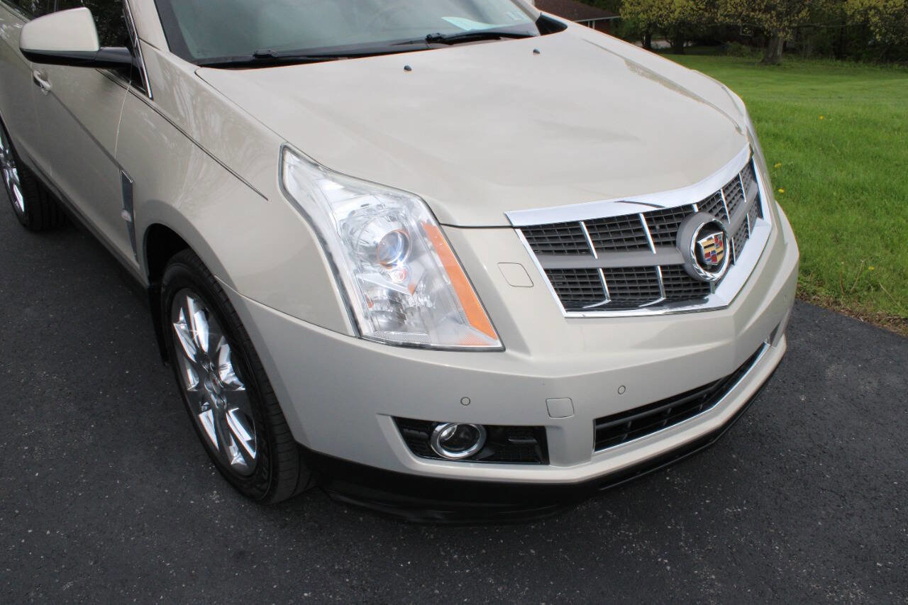 Used 2011 Cadillac SRX Premium AWD/4WD image 4