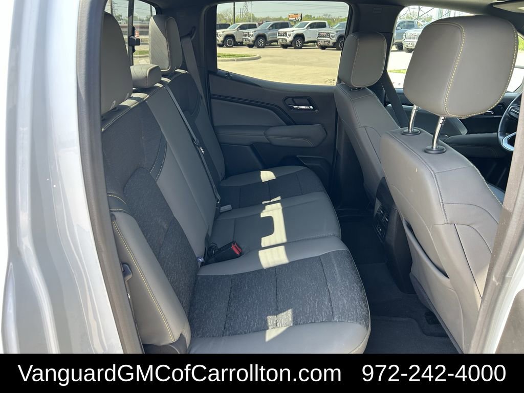 Used 2024 Chevrolet Colorado ZR2 w/ Technology Package image 32