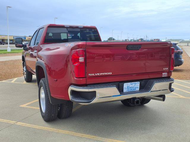 New 2026 Chevrolet Silverado 3500 LTZ w/ LTZ Plus Package AWD/4WD image 2
