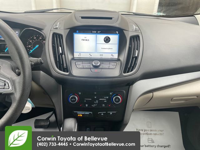 Used 2018 Ford Escape SE w/ SE Sync 3 Package AWD/4WD image 11