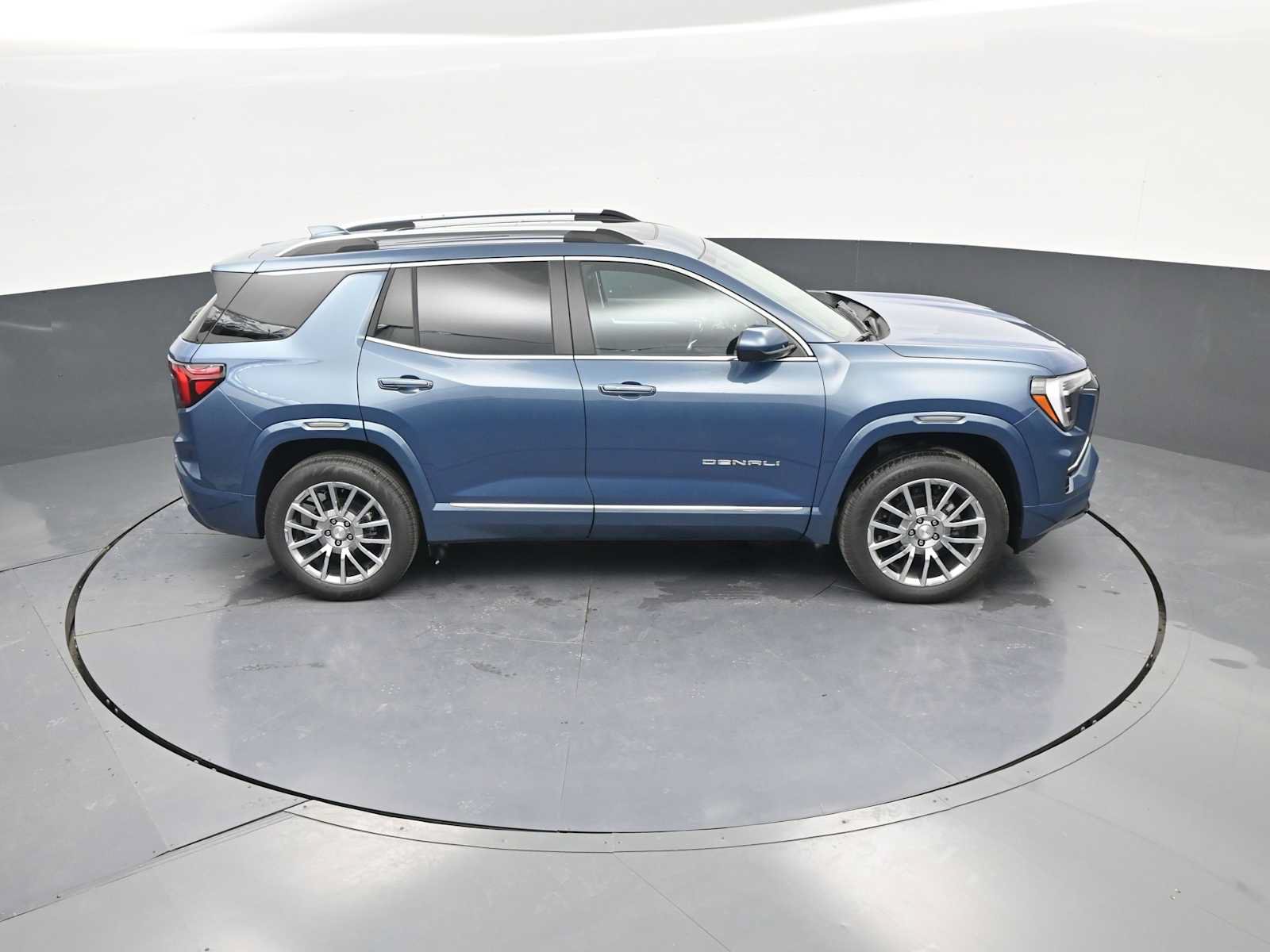 New 2026 GMC Terrain Denali AWD/4WD image 31