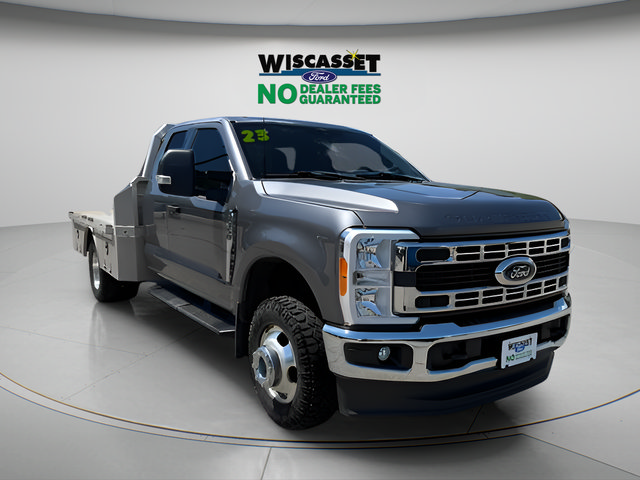Used 2023 Ford F350 XLT w/ XLT Value Package AWD/4WD image 1