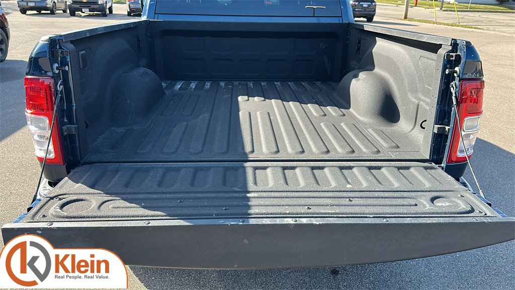 Used 2024 RAM 2500 Big Horn w/ Bed Utility Group image 8