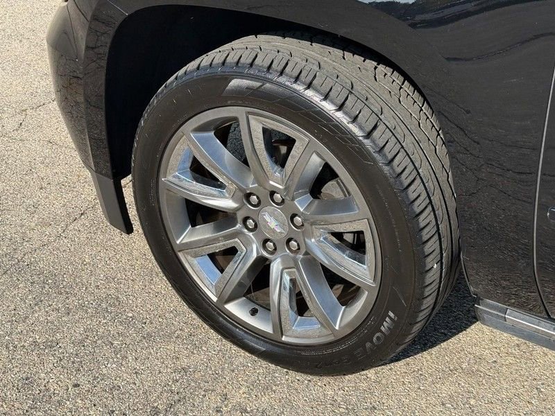 Used 2015 Chevrolet Tahoe LTZ AWD/4WD image 10
