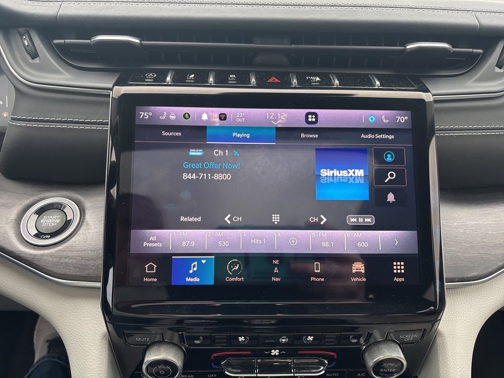 Used 2021 Jeep Grand Cherokee L Overland image 9