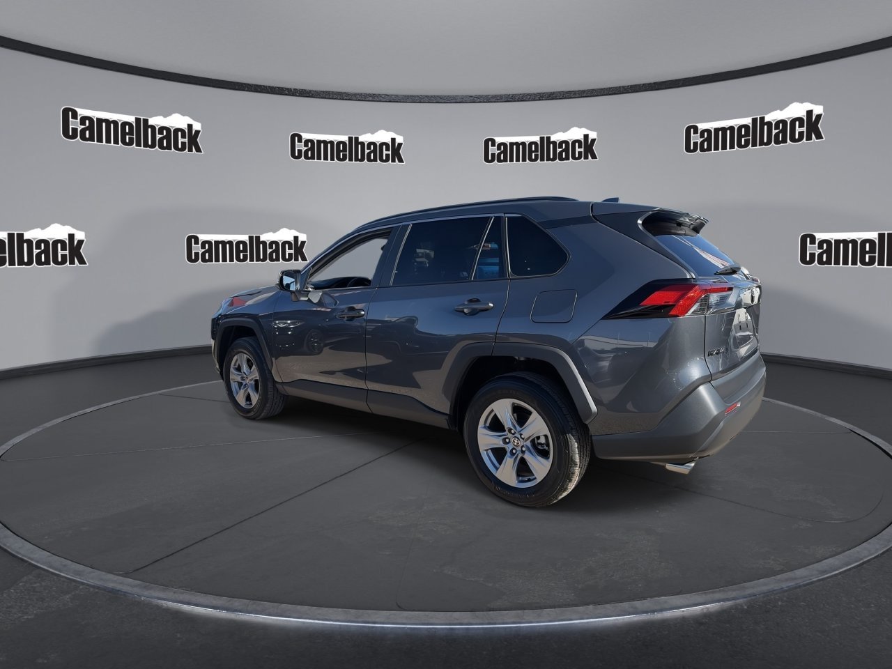 Used 2025 Toyota RAV4 XLE w/ Convenience Package FWD image 5