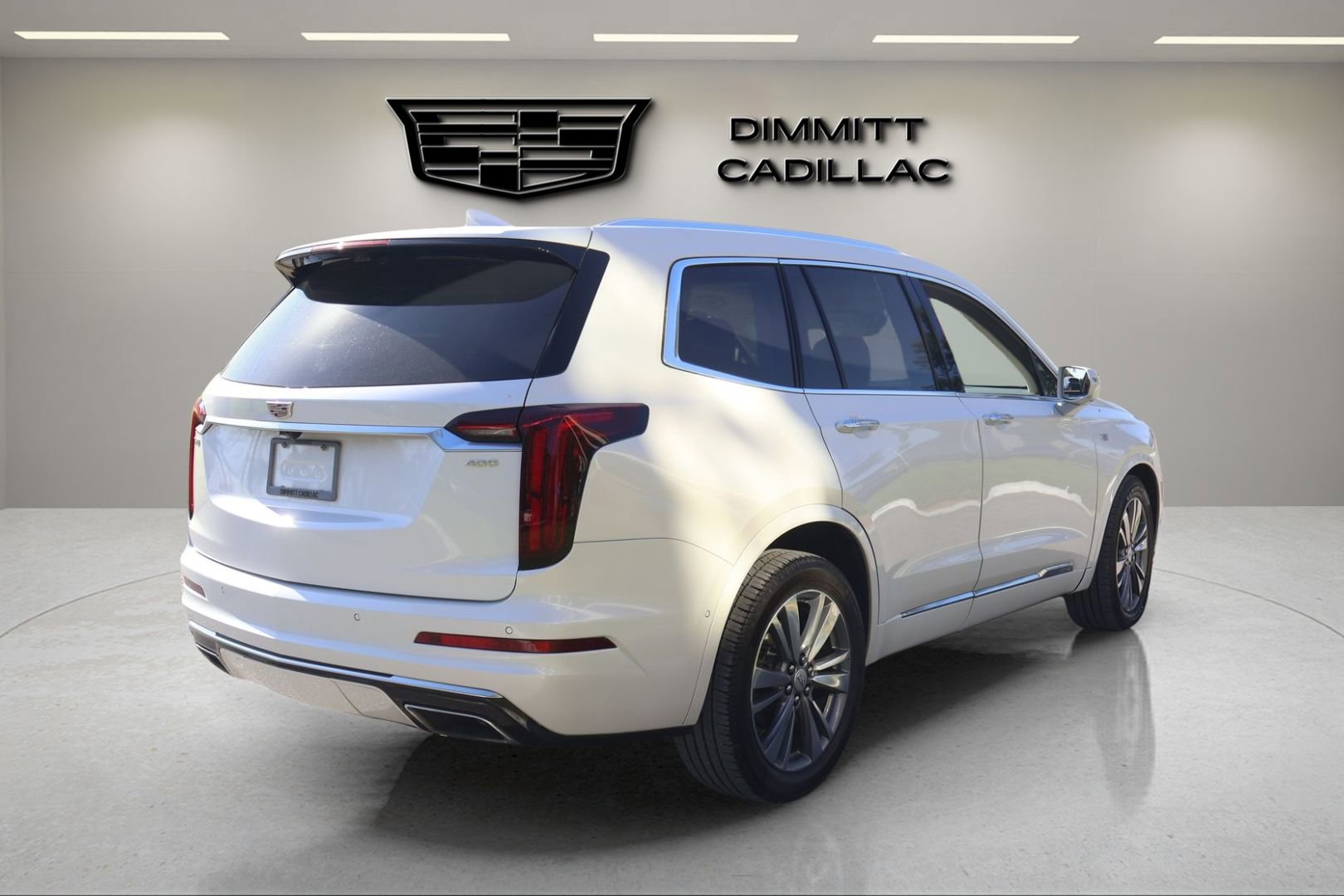 Used 2020 Cadillac XT6 Premium Luxury FWD image 5