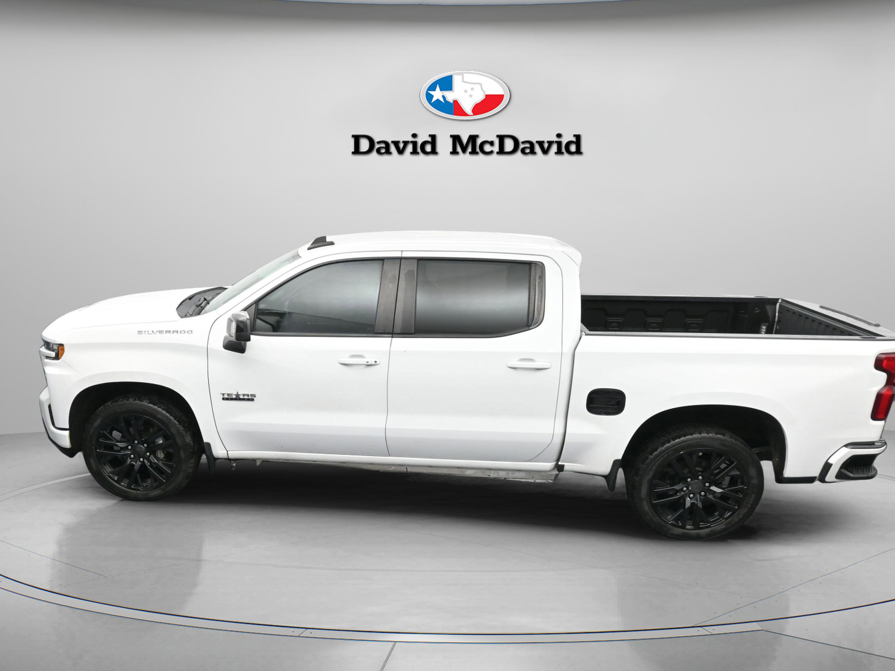 Used 2020 Chevrolet Silverado 1500 RST w/ Texas Edition image 9