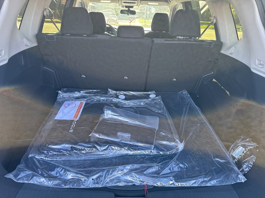 New 2026 Nissan Rogue SV image 24