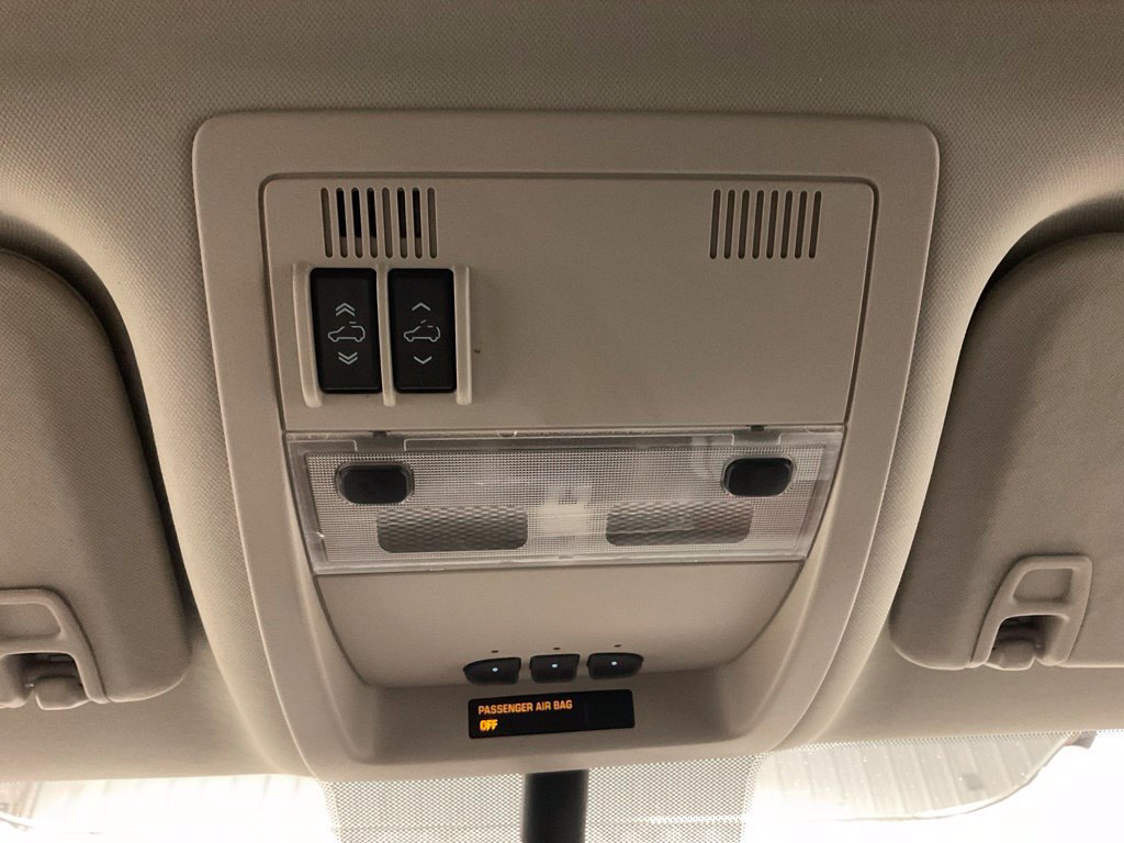 Used 2013 Chevrolet Avalanche LTZ AWD/4WD image 25