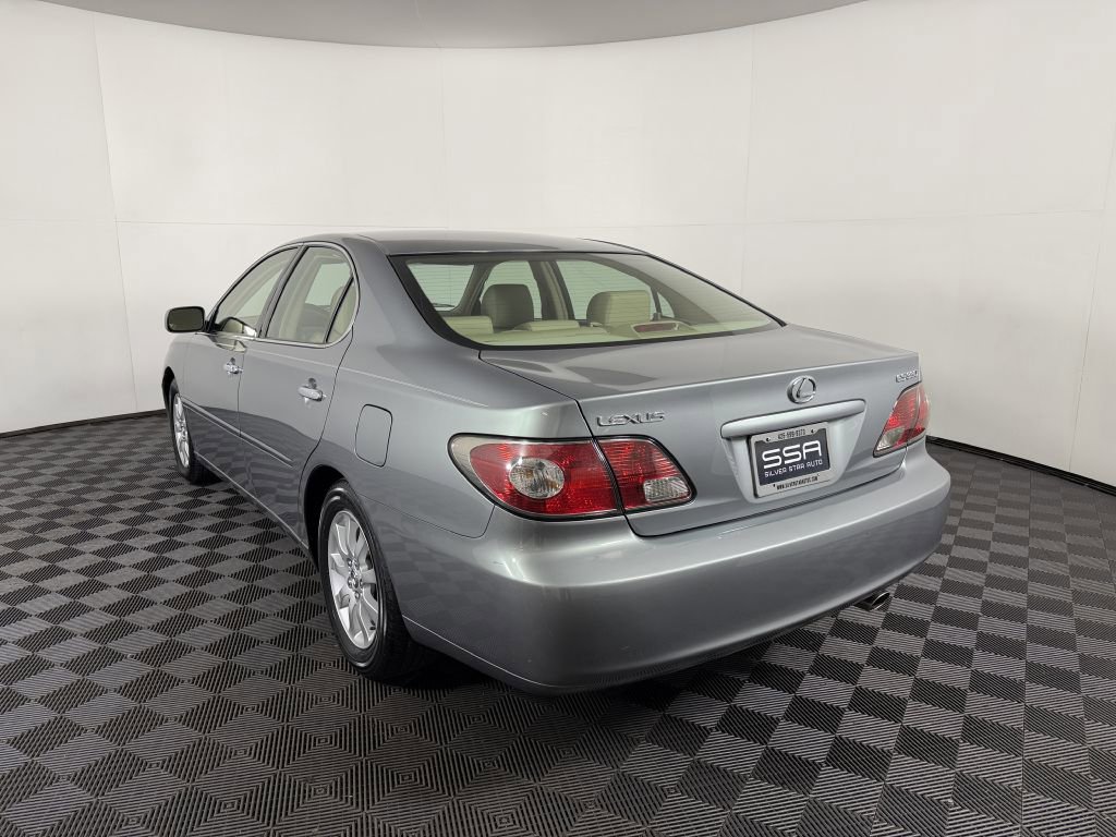 Used 2004 Lexus ES 330 image 10