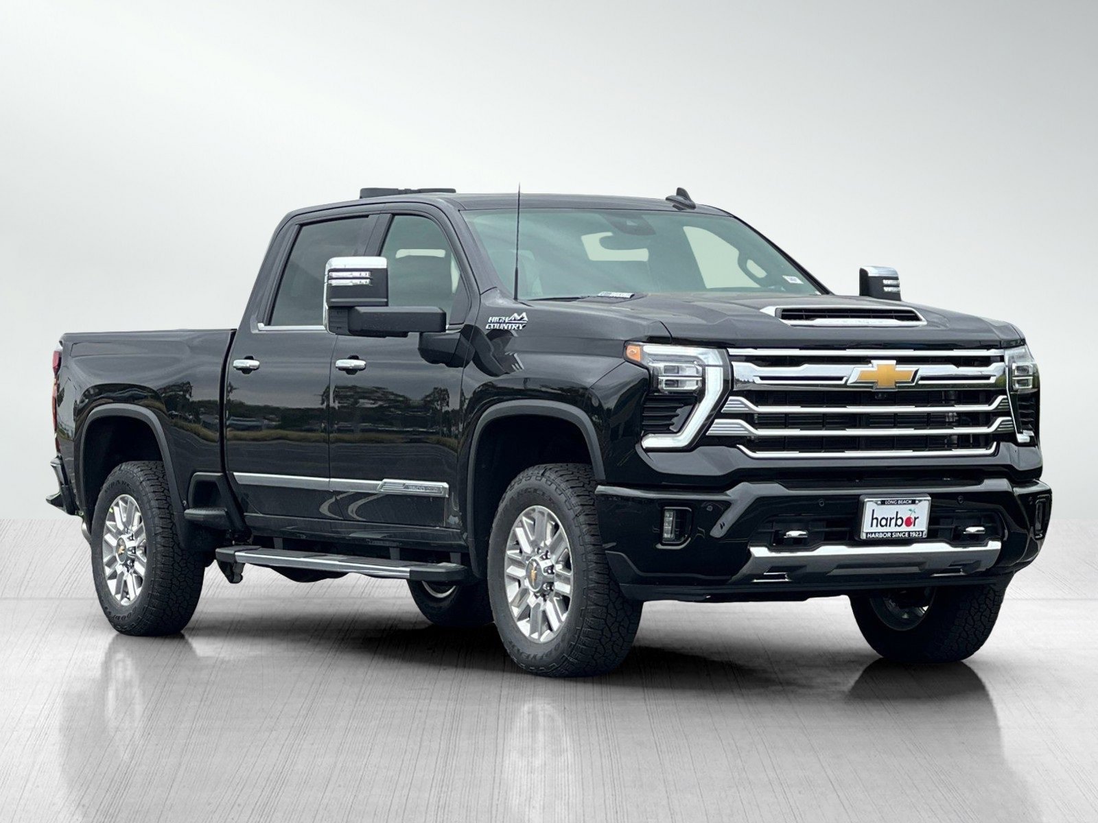 New 2025 Chevrolet Silverado 3500 High Country w/ Technology Package image 2