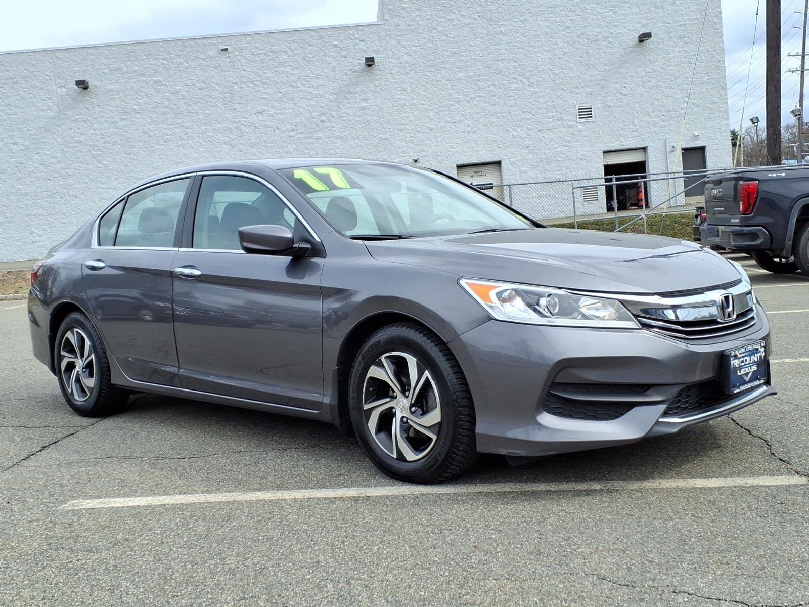 Used 2017 Honda Accord LX image 1