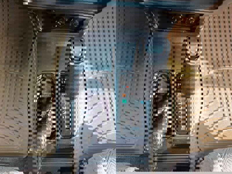 Used 2001 Toyota 4Runner SR5 image 29