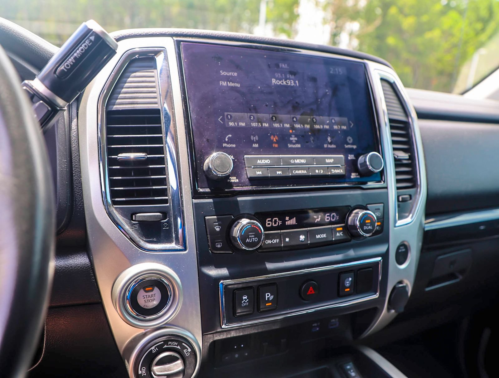 Used 2021 Nissan Titan SV w/ SV Convenience Package AWD/4WD image 13