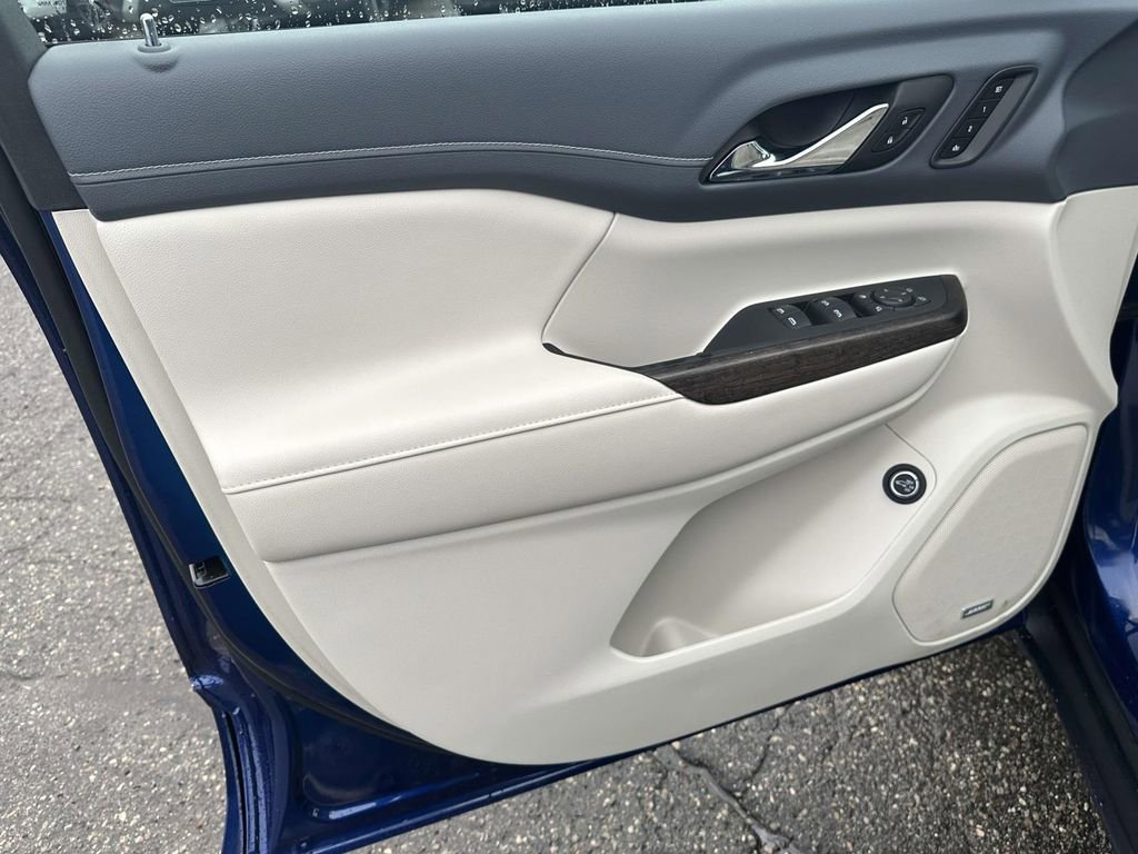 Certified 2023 GMC Acadia Denali w/ Denali Technology Package image 18