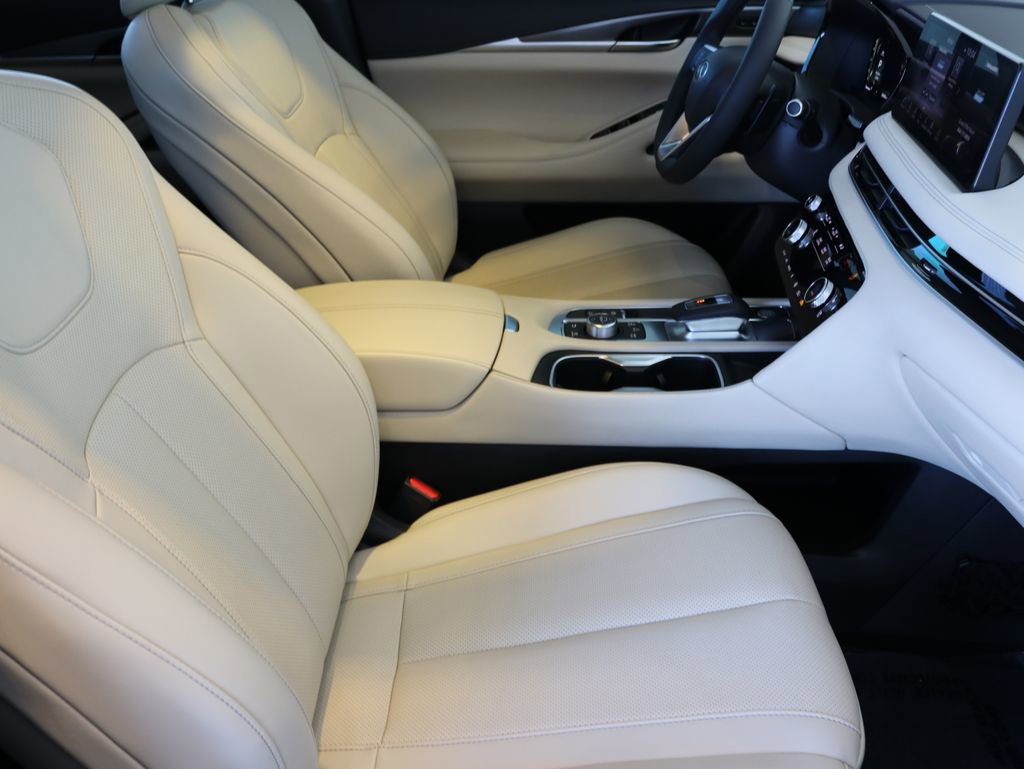 Certified 2023 INFINITI QX60 Luxe w/ Cargo Package AWD/4WD image 45
