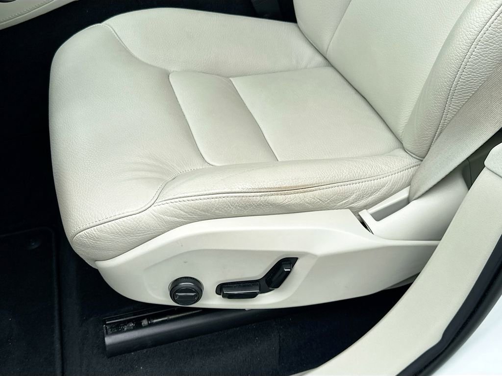 Used 2023 Volvo XC90 B5 Core w/ Protection Package image 20