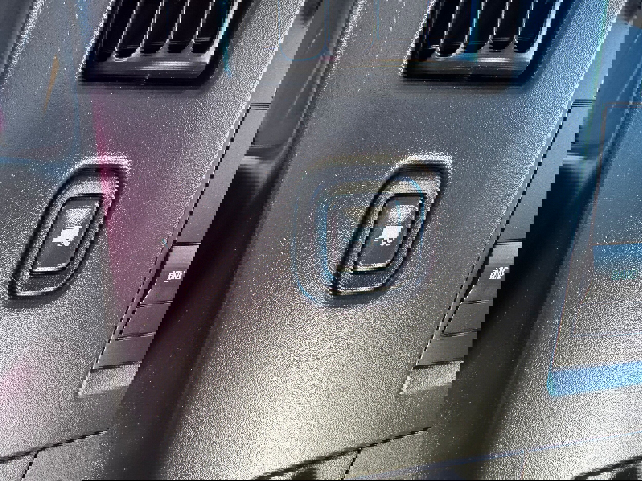 Used 2012 Chevrolet Express 3500 image 12