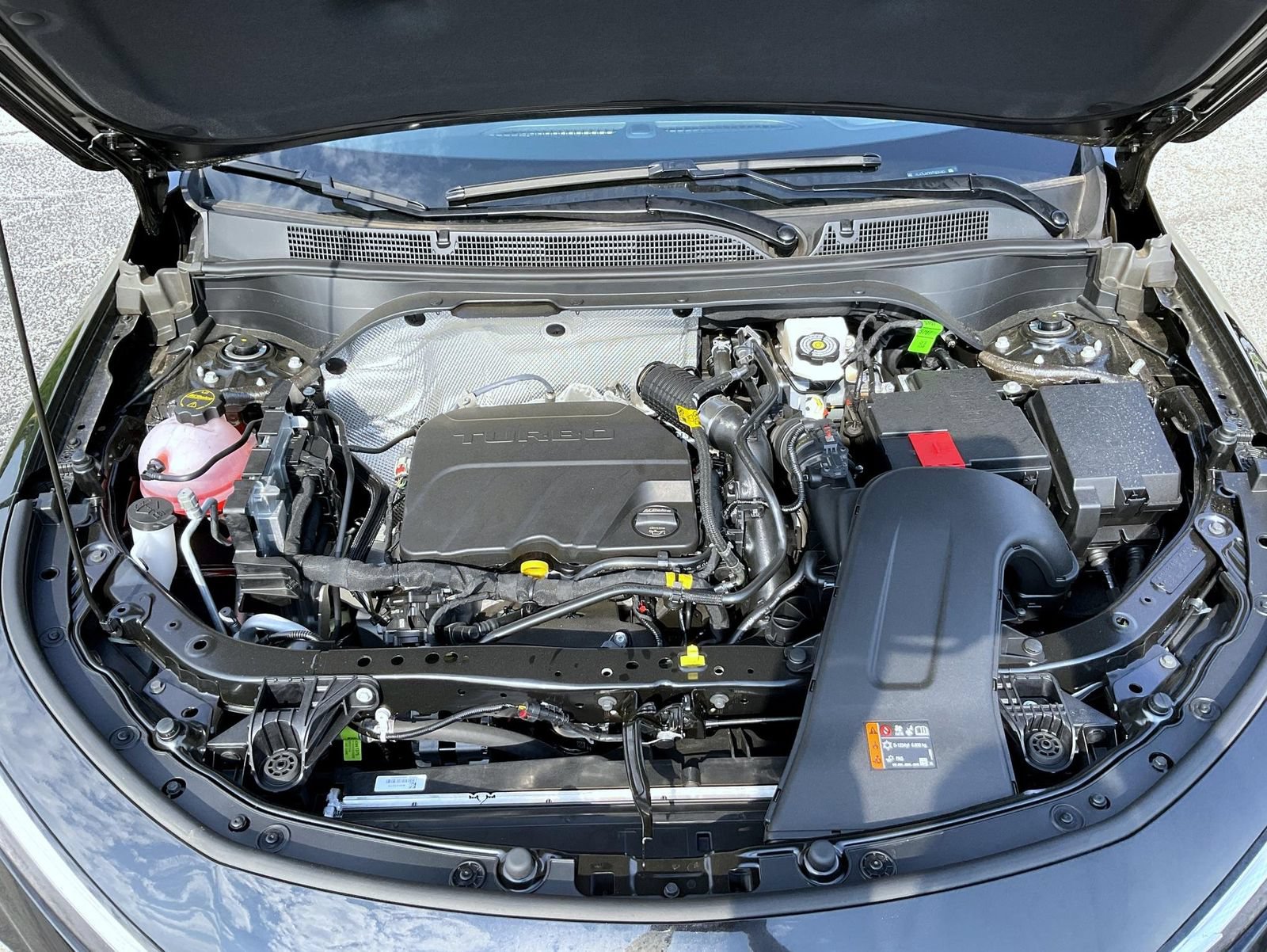 New 2026 Buick Envista Sport Touring w/ Convenience I Package FWD image 24