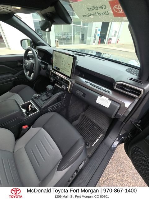 Used 2025 Toyota Tacoma TRD Off-Road AWD/4WD image 20