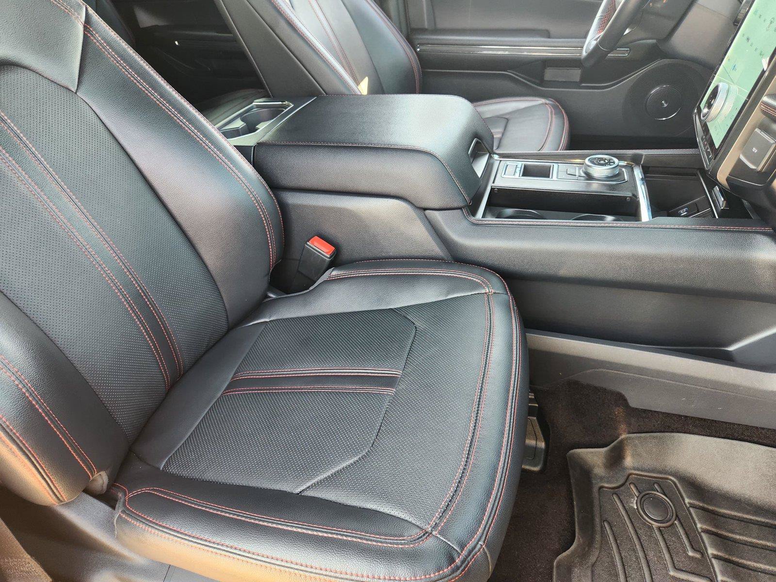 Used 2023 Ford Expedition Max Limited RWD image 12