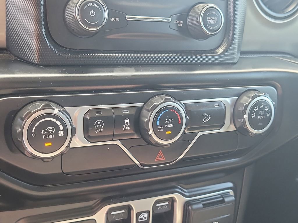 Used 2019 Jeep Wrangler Unlimited Sport S image 19