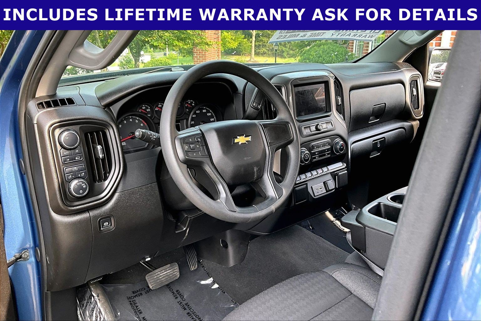 Used 2024 Chevrolet Silverado 1500 Custom AWD/4WD image 11