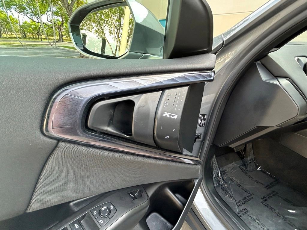 Used 2025 BMW X3 xDrive30 w/ Premium Package AWD/4WD image 16