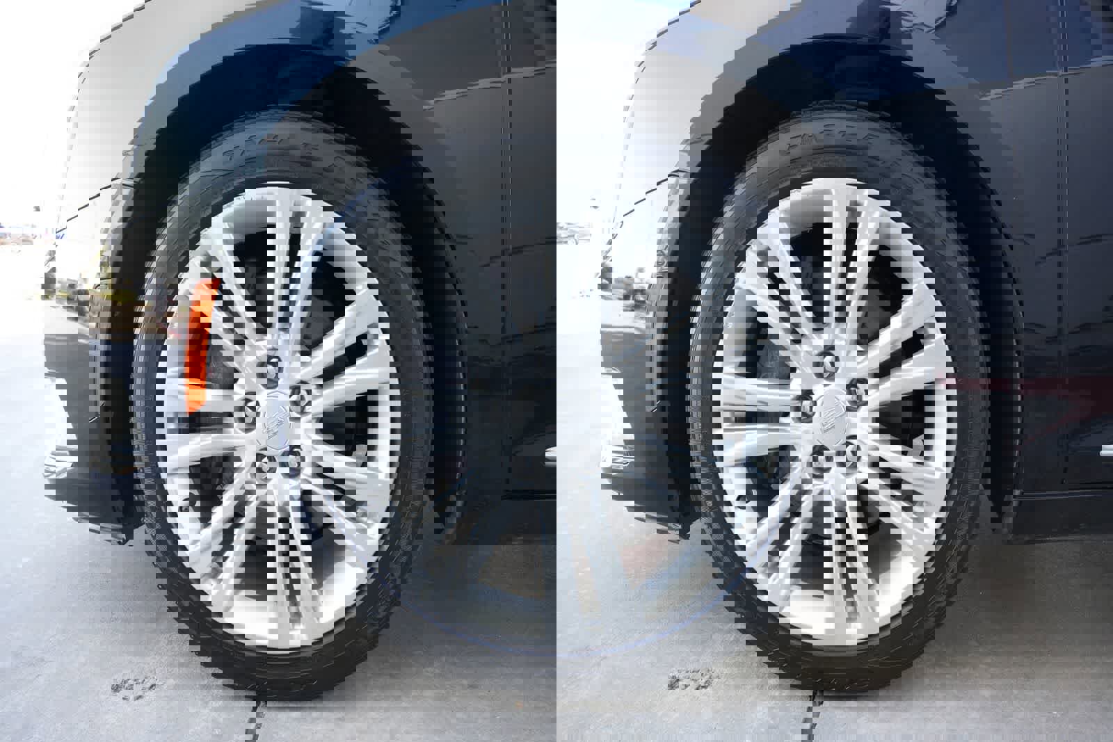 Used 2019 Cadillac XTS Luxury image 24