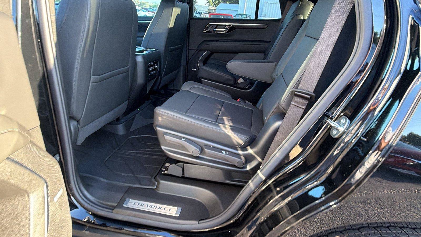 New 2026 Chevrolet Tahoe Z71 w/ Comfort Package AWD/4WD image 19