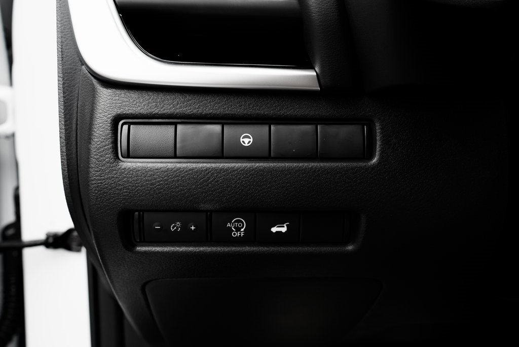 New 2026 Nissan Rogue SV image 20