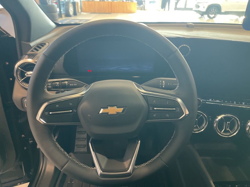 New 2025 Chevrolet Blazer EV LT AWD/4WD image 18