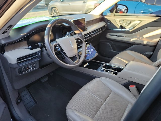 Used 2021 Lincoln Corsair Reserve w/ Equipment Group 201A FWD image 7