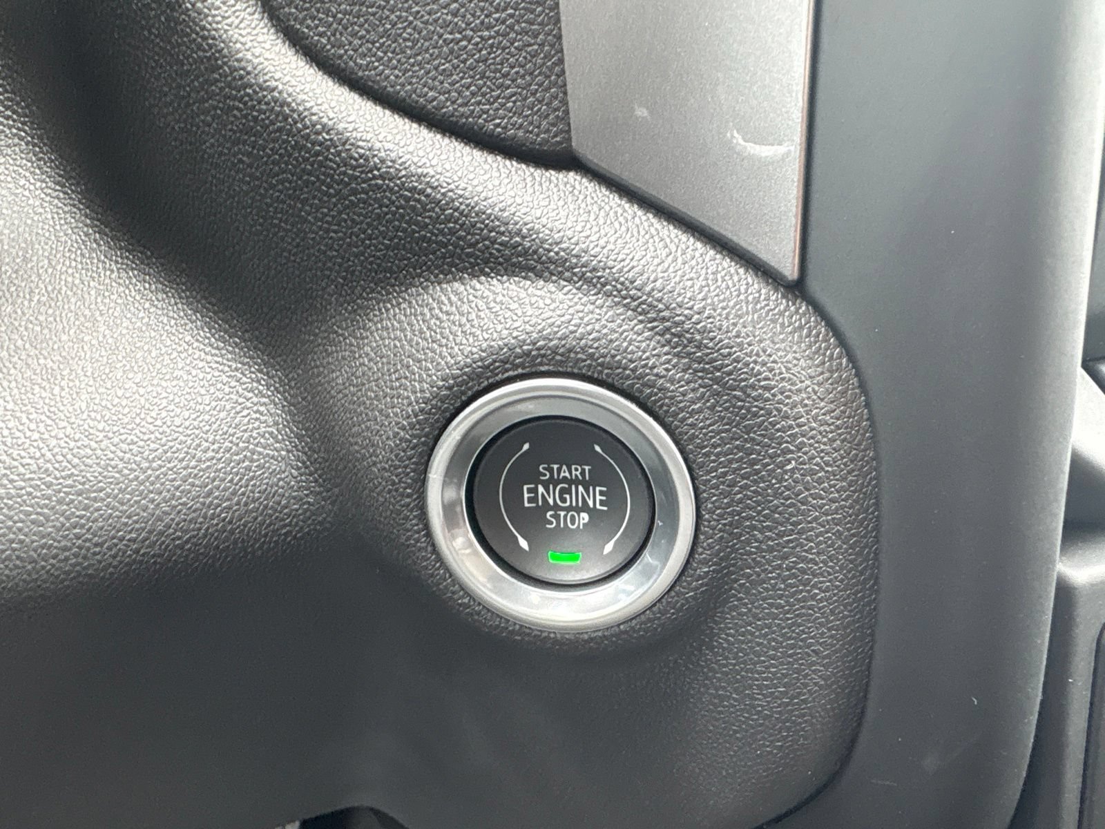 Used 2024 Chevrolet Silverado 1500 Custom RWD image 23