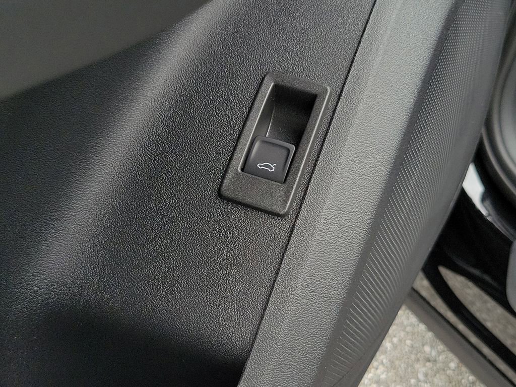 New 2026 Audi Q5 Premium Plus image 20